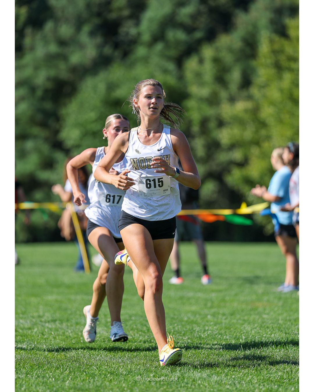 #615 Anna Mansfield, North Kingstown High School, 5k Run - Girls (Roy), P9, 21:39.64; #617 Riley Morrison, North Kingstown High School, 5k Run - Girls (Roy), P10, 21:40.16 - #615 Anna Mansfield, North Kingstown High School, 5k Run - Girls (Roy), P9, 21:39.64; #617 Riley Morrison, North Kingstown High School, 5k Run - Girls (Roy), P10, 21:40.16 - 2026 Injury Fund Carnival XC - Deerfield Park - Greenville, Rhode Island - September 05, 2026 File: ./dir-2-5k_Run-Girls-Roy/260905-2026-injury-fund-xc-deerfield-park-228-398A5654.jpg #615 Anna Mansfield, North Kingstown High School, 5k Run - Girls (Roy), P9, 21:39.64; #617 Riley Morrison, North Kingstown High School, 5k…