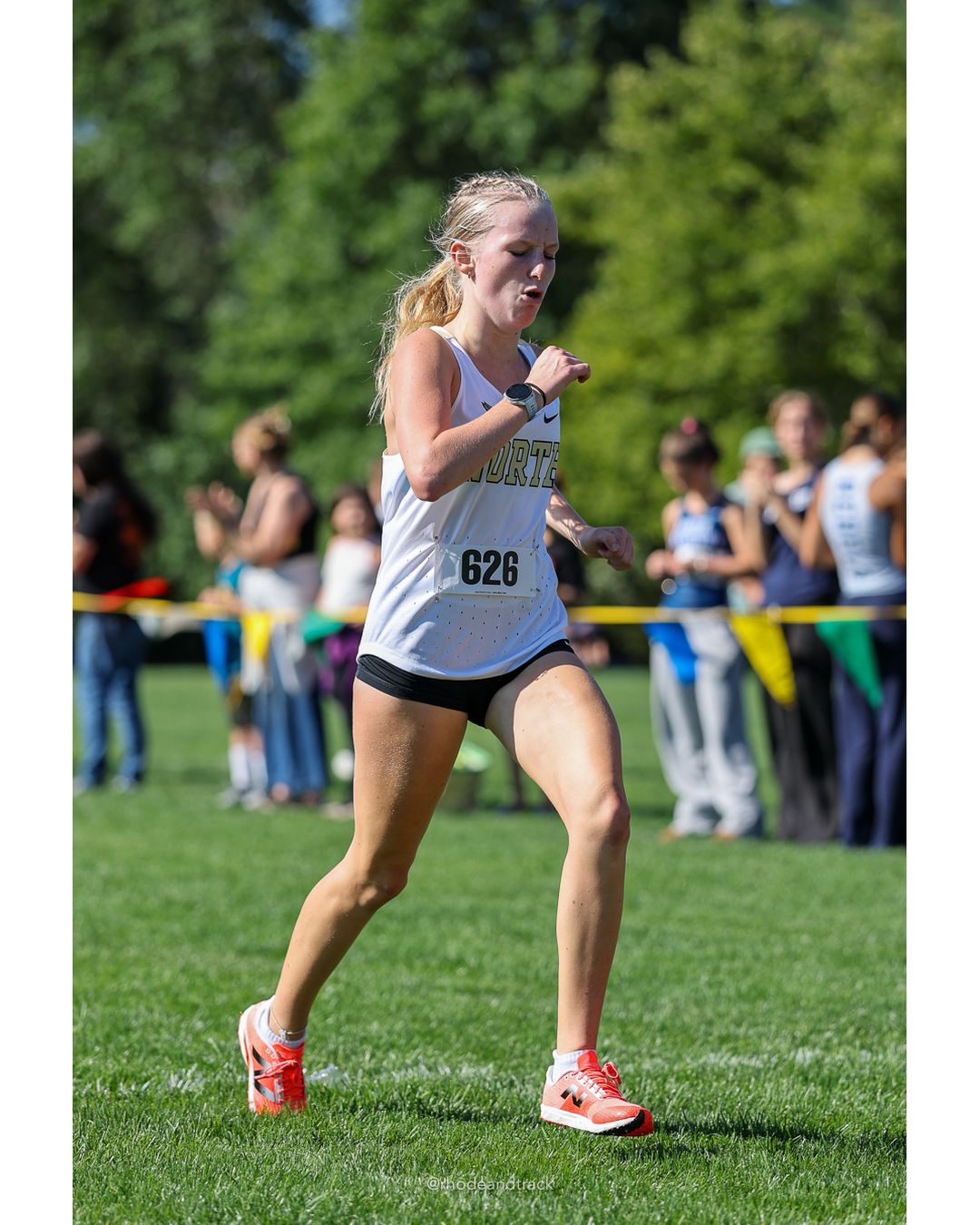 #626 Avrie Tighe, North Kingstown High School, 5k Run - Girls (Roy), P11, 21:40.67 - #626 Avrie Tighe, North Kingstown High School, 5k Run - Girls (Roy), P11, 21:40.67 - 2026 Injury Fund Carnival XC - Deerfield Park - Greenville, Rhode Island - September 05, 2026 File: ./dir-2-5k_Run-Girls-Roy/260905-2026-injury-fund-xc-deerfield-park-230-398A5684.jpg #626 Avrie Tighe, North Kingstown High School, 5k Run - Girls (Roy), P11, 21:40.67 - #626 Avrie Tighe, North Kingstown High School, 5k Run…