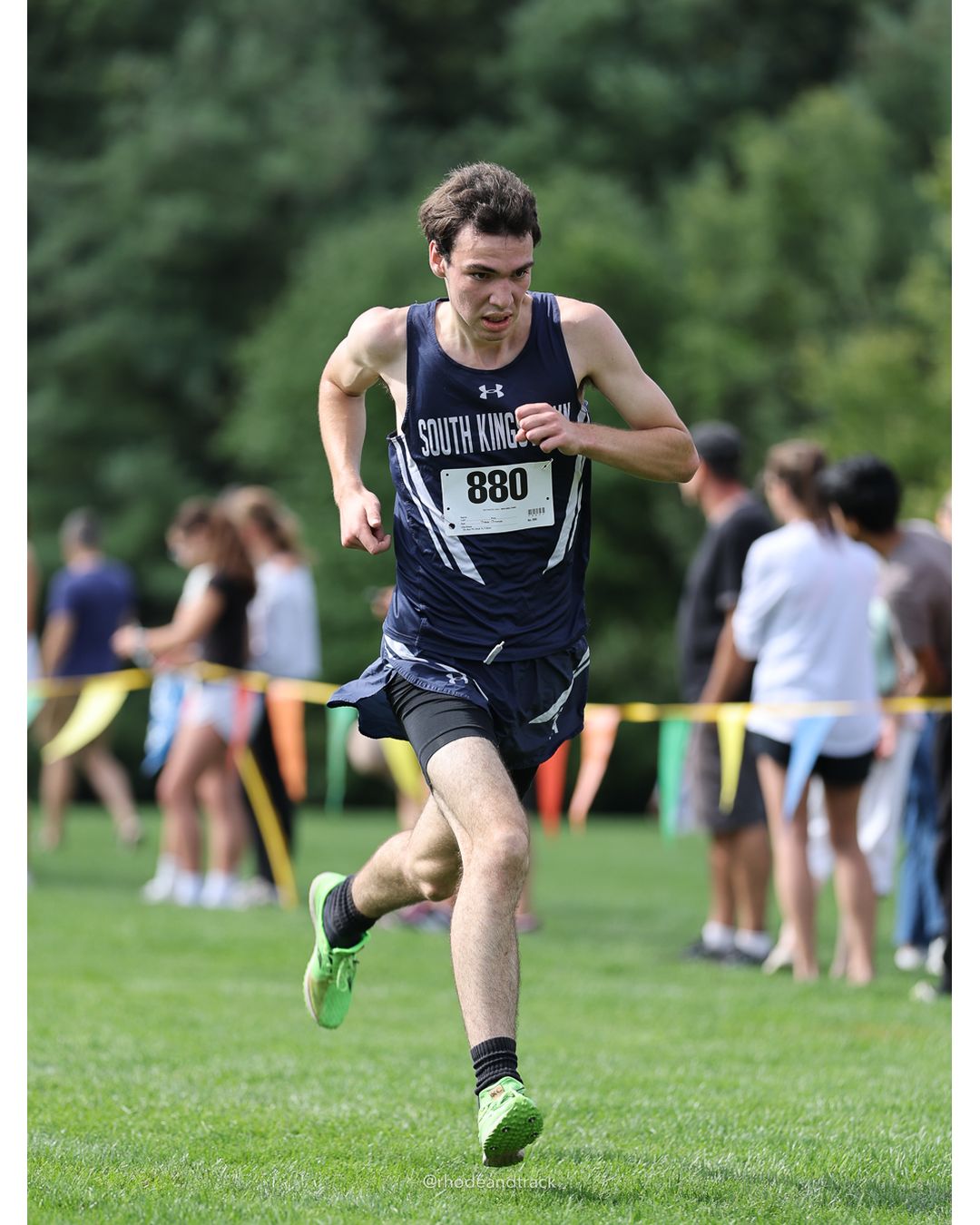 #880 Sean Harrington, South Kingstown High School, 5k Run - Boys (K Johnston), P28, 18:59.21 - #880 Sean Harrington, South Kingstown High School, 5k Run - Boys (K Johnston), P28, 18:59.21 - 2026 Injury Fund Carnival XC - Deerfield Park - Greenville, Rhode Island - September 05, 2026 File: ./dir-3-5k_Run-Boys-K_Johnston/260905-2026-injury-fund-xc-deerfield-park-418-398A8318.jpg #880 Sean Harrington, South Kingstown High School, 5k Run - Boys (K Johnston), P28, 18:59.21 - #880 Sean Harrington, South Kingstown High S…