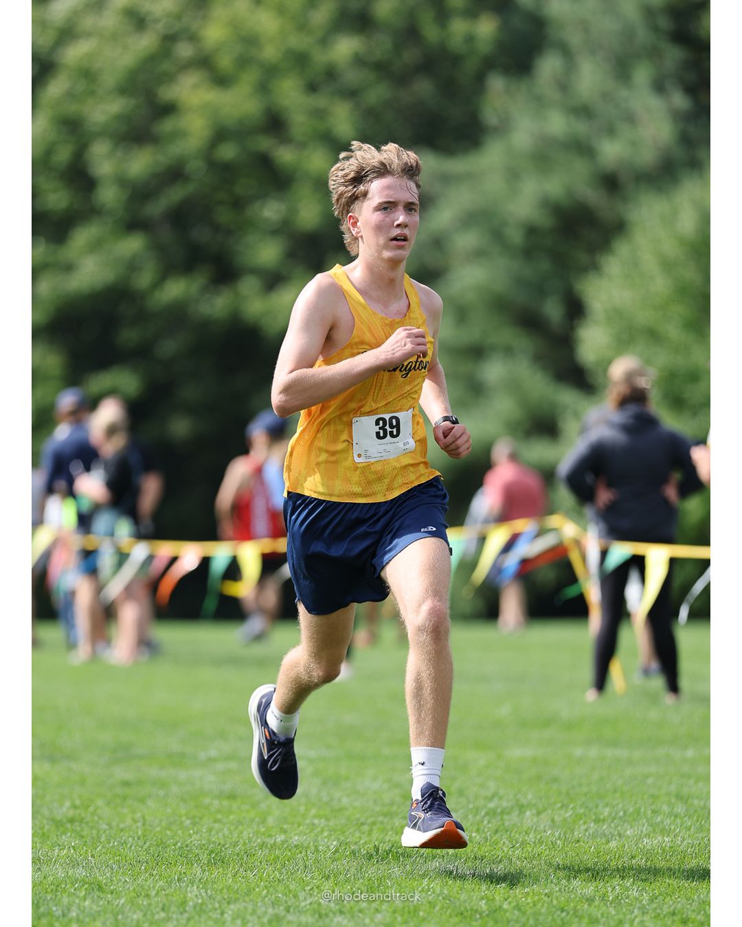 #39 James Griffin, Barrington High School, 5k Run - Boys (K Johnston), P77, 21:29.54 - #39 James Griffin, Barrington High School, 5k Run - Boys (K Johnston), P77, 21:29.54 - 2026 Injury Fund Carnival XC - Deerfield Park - Greenville, Rhode Island - September 05, 2026 File: ./dir-3-5k_Run-Boys-K_Johnston/260905-2026-injury-fund-xc-deerfield-park-467-398A8949.jpg #39 James Griffin, Barrington High School, 5k Run - Boys (K Johnston), P77, 21:29.54 - #39 James Griffin, Barrington High School, 5k Run -…