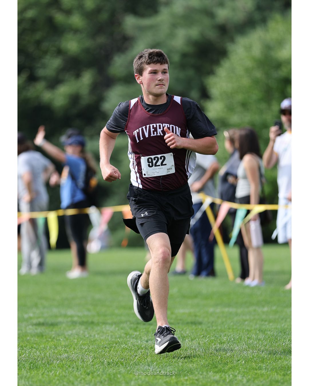 #922 Nico Santagata, La Salle Academy, 5k Run - Boys (K Johnston), P85, 21:50.56 - #922 Nico Santagata, La Salle Academy, 5k Run - Boys (K Johnston), P85, 21:50.56 - 2026 Injury Fund Carnival XC - Deerfield Park - Greenville, Rhode Island - September 05, 2026 File: ./dir-3-5k_Run-Boys-K_Johnston/260905-2026-injury-fund-xc-deerfield-park-475-398A9030.jpg #922 Nico Santagata, La Salle Academy, 5k Run - Boys (K Johnston), P85, 21:50.56 - #922 Nico Santagata, La Salle Academy, 5k Run - Boys (K…