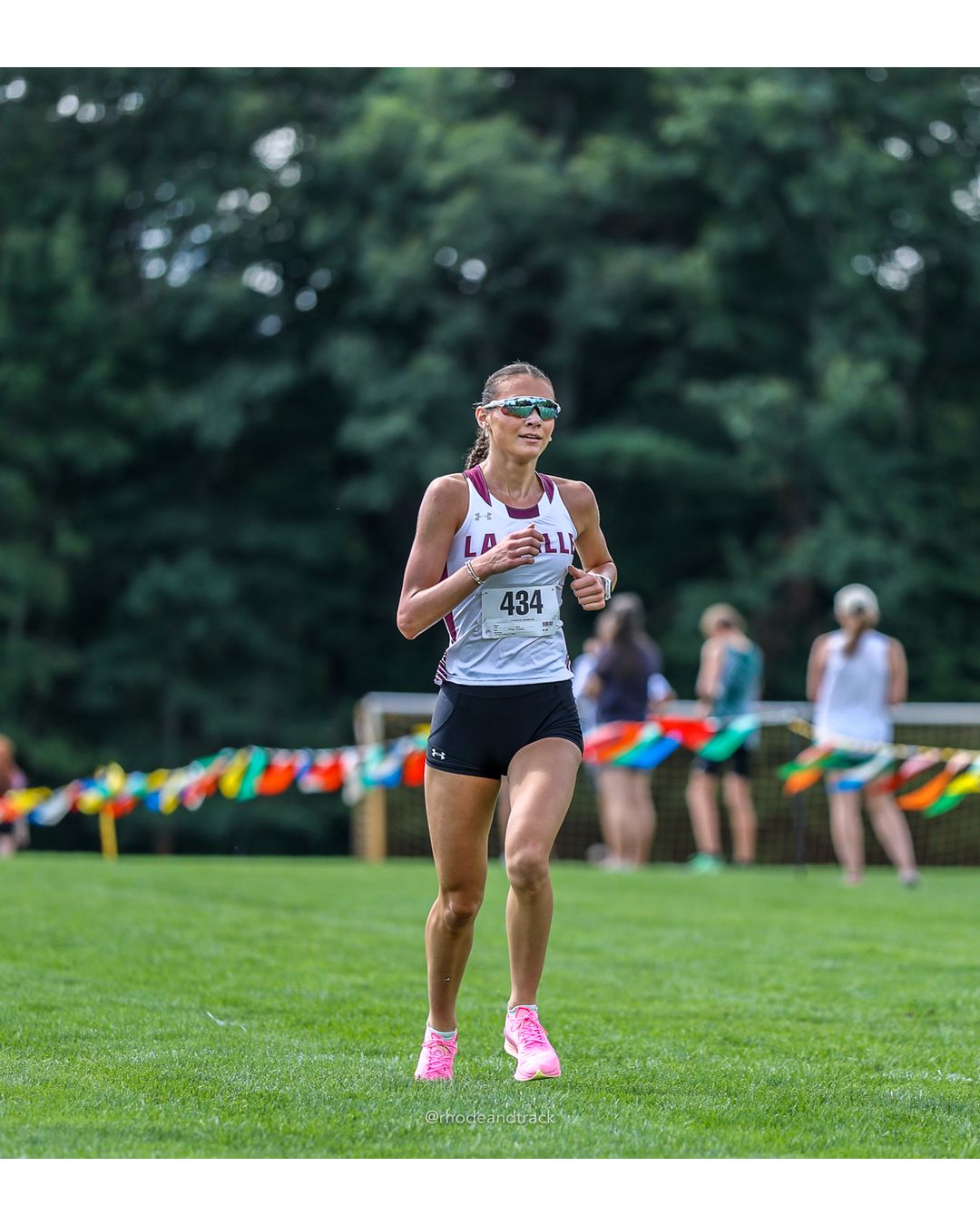 #434 Alyssa Parenteau, La Salle Academy, 5k Run - Girls (Hindley), P1, 19:17.34 - #434 Alyssa Parenteau, La Salle Academy, 5k Run - Girls (Hindley), P1, 19:17.34 - 2026 Injury Fund Carnival XC - Deerfield Park - Greenville, Rhode Island - September 05, 2026 File: ./dir-4-5k_Run-Girls-Hindley/260905-2026-injury-fund-xc-deerfield-park-617-398A1142.jpg #434 Alyssa Parenteau, La Salle Academy, 5k Run - Girls (Hindley), P1, 19:17.34 - #434 Alyssa Parenteau, La Salle Academy, 5k Run - Girls (…