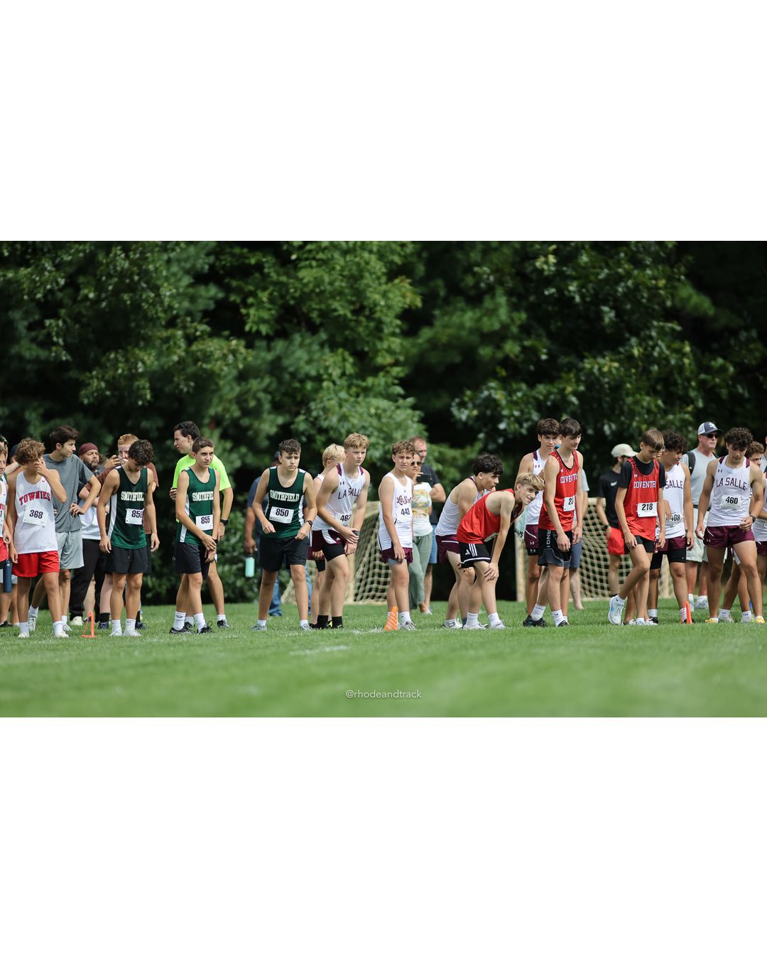 #850 Brayden Farrell, Smithfield High School, 4k Run - Boys (Dwyer), P121, 24:49.19; #368 Samuel Howes, East Providence High School, 4k Run - Boys (Dwyer), P82, 19:47.83; #460 Tyson Gingras, La Salle Academy, 4k Run - Boys (Dwyer), P14, 16:42.35 - #850 Brayden Farrell, Smithfield High School, 4k Run - Boys (Dwyer), P121, 24:49.19 - 2026 Injury Fund Carnival XC - Deerfield Park - Greenville, Rhode Island - September 05, 2026 File: ./dir-5-4k_Run-Boys-Dwyer/260905-2026-injury-fund-xc-deerfield-park-713-8P0A0508.jpg #850 Brayden Farrell, Smithfield High School, 4k Run - Boys (Dwyer), P121, 24:49.19; #368 Samuel Howes, East Providence High School, 4k Run…