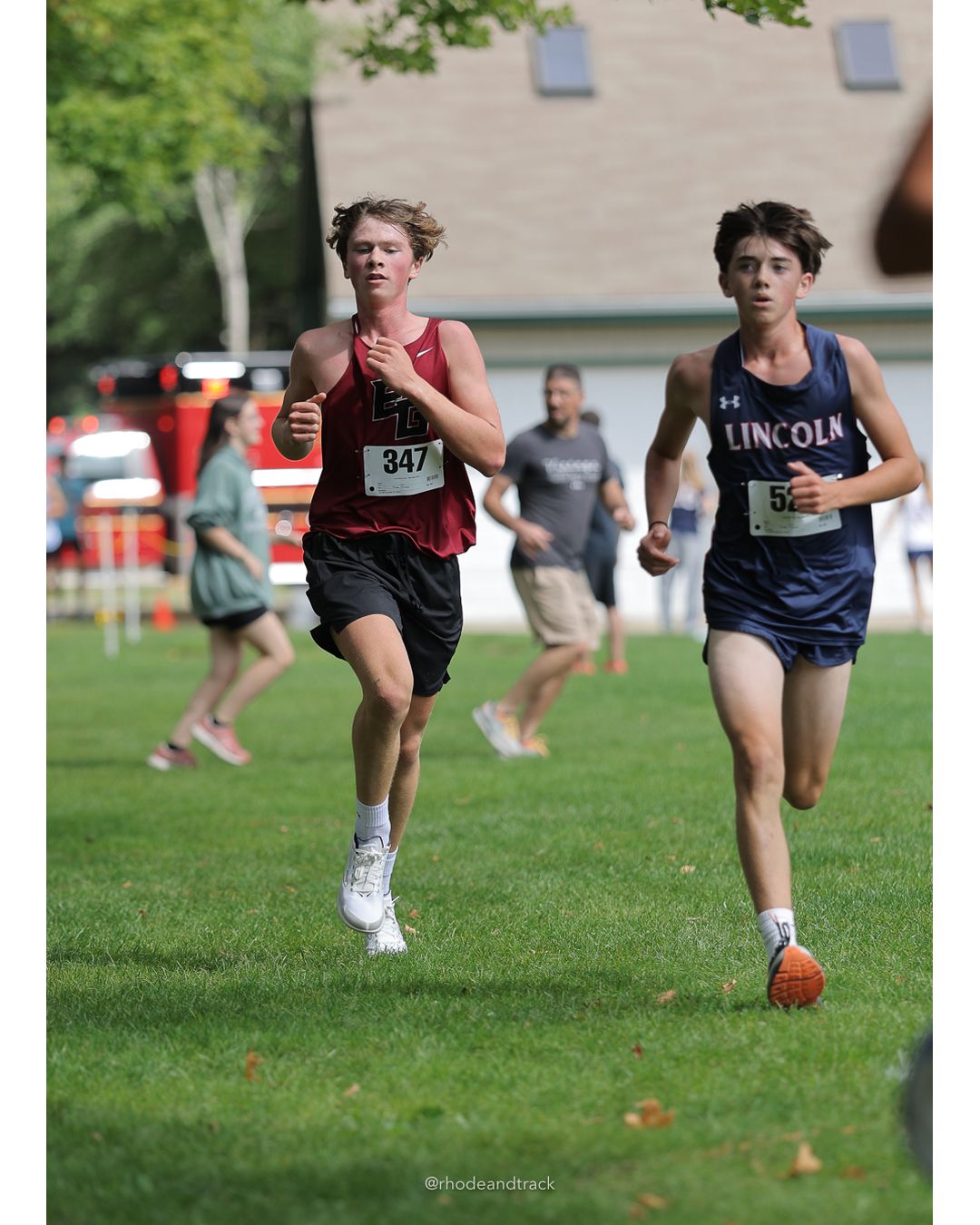 #347 William Driscoll, East Greenwich High School, 4k Run - Boys (Dwyer), P8, 16:04.17 - #347 William Driscoll, East Greenwich High School, 4k Run - Boys (Dwyer), P8, 16:04.17 - 2026 Injury Fund Carnival XC - Deerfield Park - Greenville, Rhode Island - September 05, 2026 File: ./dir-5-4k_Run-Boys-Dwyer/260905-2026-injury-fund-xc-deerfield-park-728-398A2680.jpg #347 William Driscoll, East Greenwich High School, 4k Run - Boys (Dwyer), P8, 16:04.17 - #347 William Driscoll, East Greenwich High School,…