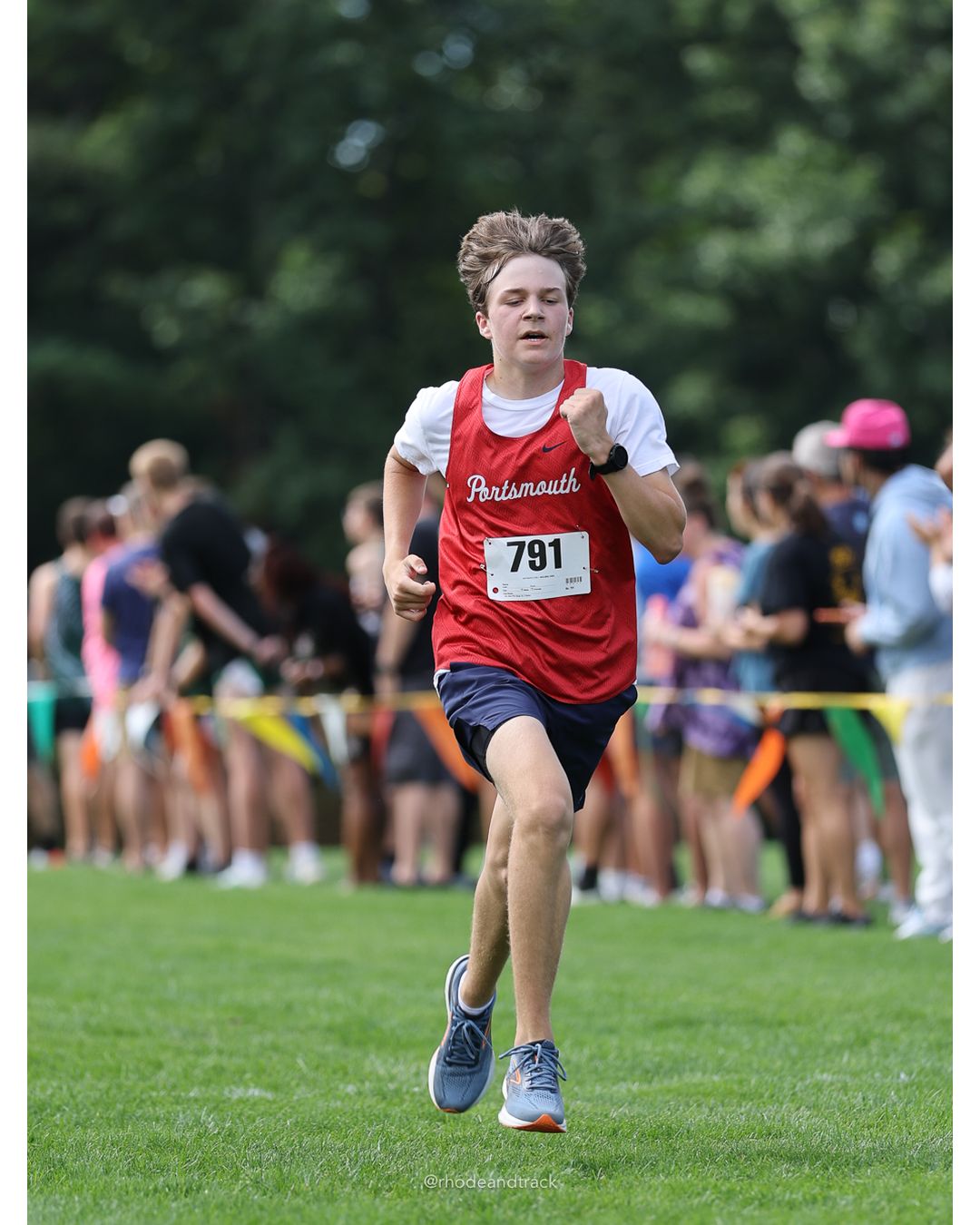 #791 Liam Duffell, Portsmouth High School, 4k Run - Boys (Dwyer), P45, 18:09.14 - #791 Liam Duffell, Portsmouth High School, 4k Run - Boys (Dwyer), P45, 18:09.14 - 2026 Injury Fund Carnival XC - Deerfield Park - Greenville, Rhode Island - September 05, 2026 File: ./dir-5-4k_Run-Boys-Dwyer/260905-2026-injury-fund-xc-deerfield-park-839-398A4280.jpg #791 Liam Duffell, Portsmouth High School, 4k Run - Boys (Dwyer), P45, 18:09.14 - #791 Liam Duffell, Portsmouth High School, 4k Run - Boys…