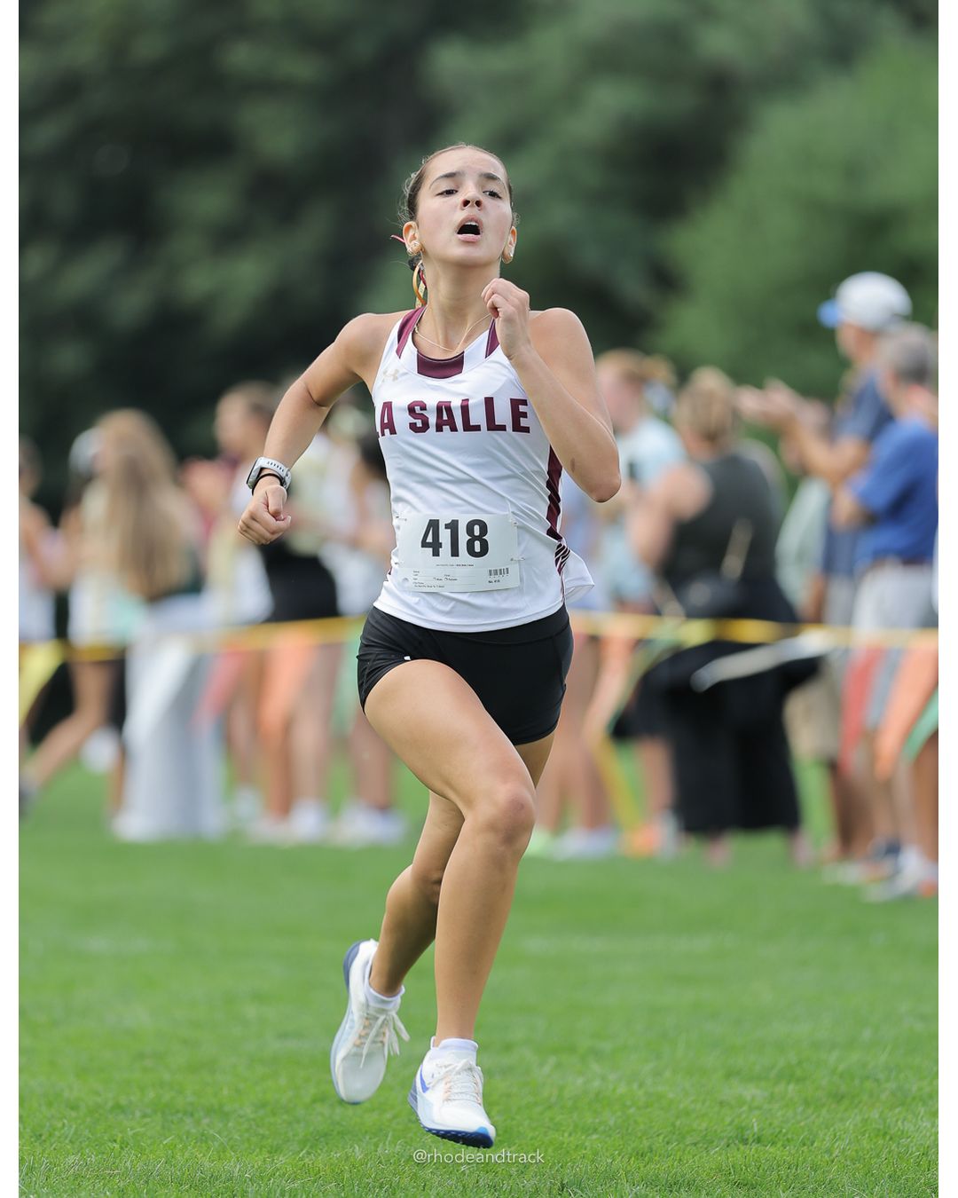 #418 Brooke Bangma, La Salle Academy, 4k Run - Girls (Leddy), P14, 18:06.10 - 2026 Injury Fund Carnival XC - Deerfield Park - Greenville, Rhode Island - September 05, 2026 File: ./dir-6-4k_Run-Girls-Leddy/260905-2026-injury-fund-xc-deerfield-park-1008-398A6189_1.jpg #418 Brooke Bangma, La Salle Academy, 4k Run - Girls (Leddy), P14, 18:06.10 - 2026 Injury Fund Carnival XC - Deerfield Park - Greenville, R…