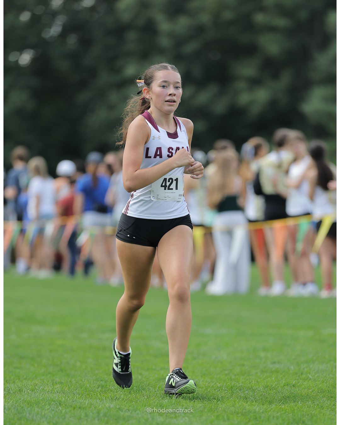 #421 Elizabeth Ceprano, La Salle Academy, 4k Run - Girls (Leddy), P25, 19:20.41 - #421 Elizabeth Ceprano, La Salle Academy, 4k Run - Girls (Leddy), P25, 19:20.41 - 2026 Injury Fund Carnival XC - Deerfield Park - Greenville, Rhode Island - September 05, 2026 File: ./dir-6-4k_Run-Girls-Leddy/260905-2026-injury-fund-xc-deerfield-park-1020-398A6399.jpg #421 Elizabeth Ceprano, La Salle Academy, 4k Run - Girls (Leddy), P25, 19:20.41 - #421 Elizabeth Ceprano, La Salle Academy, 4k Run - Girls…