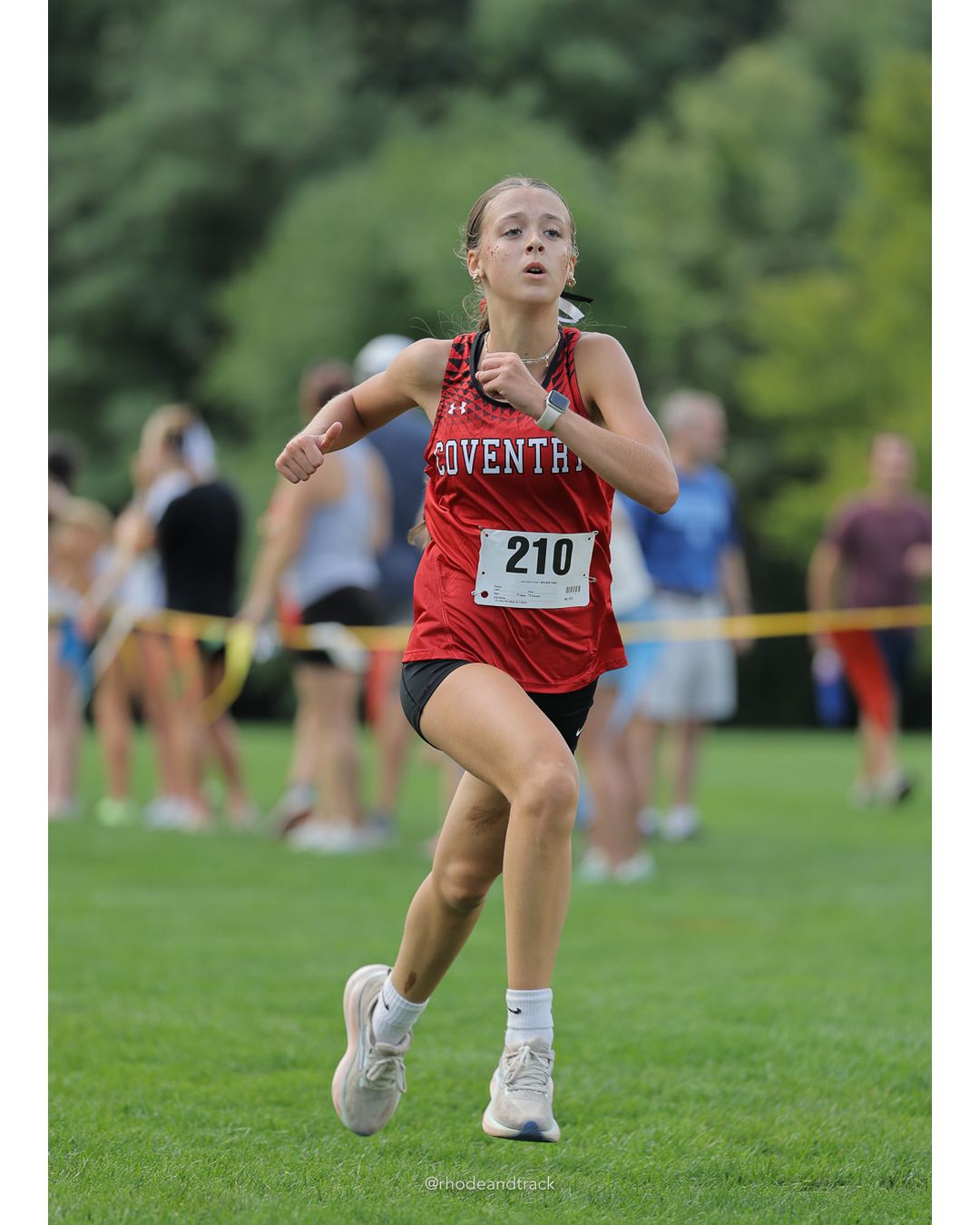 #210 Bella Medeiros, Coventry High School, 4k Run - Girls (Leddy), P31, 20:12.83 - 2026 Injury Fund Carnival XC - Deerfield Park - Greenville, Rhode Island - September 05, 2026 File: ./dir-6-4k_Run-Girls-Leddy/260905-2026-injury-fund-xc-deerfield-park-1026-398A6489.jpg #210 Bella Medeiros, Coventry High School, 4k Run - Girls (Leddy), P31, 20:12.83 - 2026 Injury Fund Carnival XC - Deerfield Park - Greenvil…