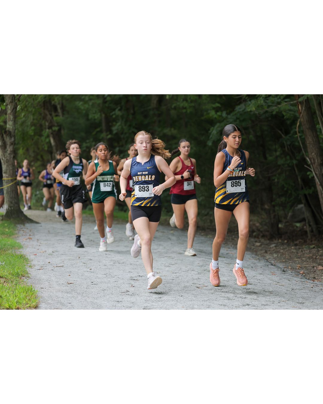 #893 Allison Horrigan, La Salle Academy, 4k Run - Girls (Leddy), P28, 19:59.16; #895 Ruth Daigneau, La Salle Academy; #842 Tiffany Howard, Smithfield High School, 4k Run - Girls (Leddy), P39, 20:54.55 - #895 Ruth Daigneau, La Salle Academy; #842 Tiffany Howard, Smithfield High School, 4k Run - Girls (Leddy), P39, 20:54.55 - 2026 Injury Fund Carnival XC - Deerfield Park - Greenville, Rhode Island - September 05, 2026 File: ./dir-6-4k_Run-Girls-Leddy/260905-2026-injury-fund-xc-deerfield-park-945-398A5723.jpg #893 Allison Horrigan, La Salle Academy, 4k Run - Girls (Leddy), P28, 19:59.16; #895 Ruth Daigneau, La Salle Academy; #842 Tiffany Howard,…