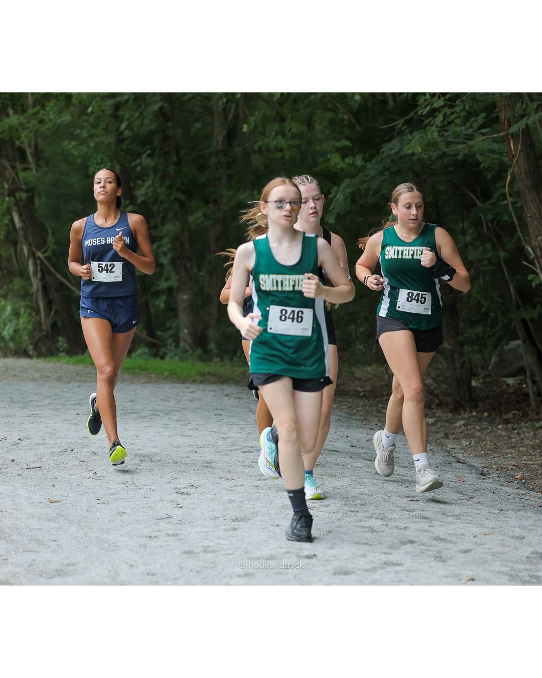 #846 Katelyn Sanford, Smithfield High School, 4k Run - Girls (Leddy), P57, 23:56.46; #845 Brianna Mirabile, Smithfield High School, 4k Run - Girls (Leddy), P62, 25:04.70; #542 Elle Stanley, Moses Brown School, 4k Run - Girls (Leddy), P44, 21:20.18 - #846 Katelyn Sanford, Smithfield High School, 4k Run - Girls (Leddy), P57, 23:56.46; #845 Brianna Mirabile, Smithfield High School, 4k Run - Girls (Leddy), P62, 25:04.70; #542 Elle Stanley, Moses Brown School, 4k Run - Girls (Leddy), P44, 21:20.18 - 2026 Injury Fund Carnival XC - Deerfield Park - Greenville, Rhode Island - September 05, 2026 File: ./dir-6-4k_Run-Girls-Leddy/260905-2026-injury-fund-xc-deerfield-park-955-398A5824.jpg #846 Katelyn Sanford, Smithfield High School, 4k Run - Girls (Leddy), P57, 23:56.46; #845 Brianna Mirabile, Smithfield High School, 4k Run…