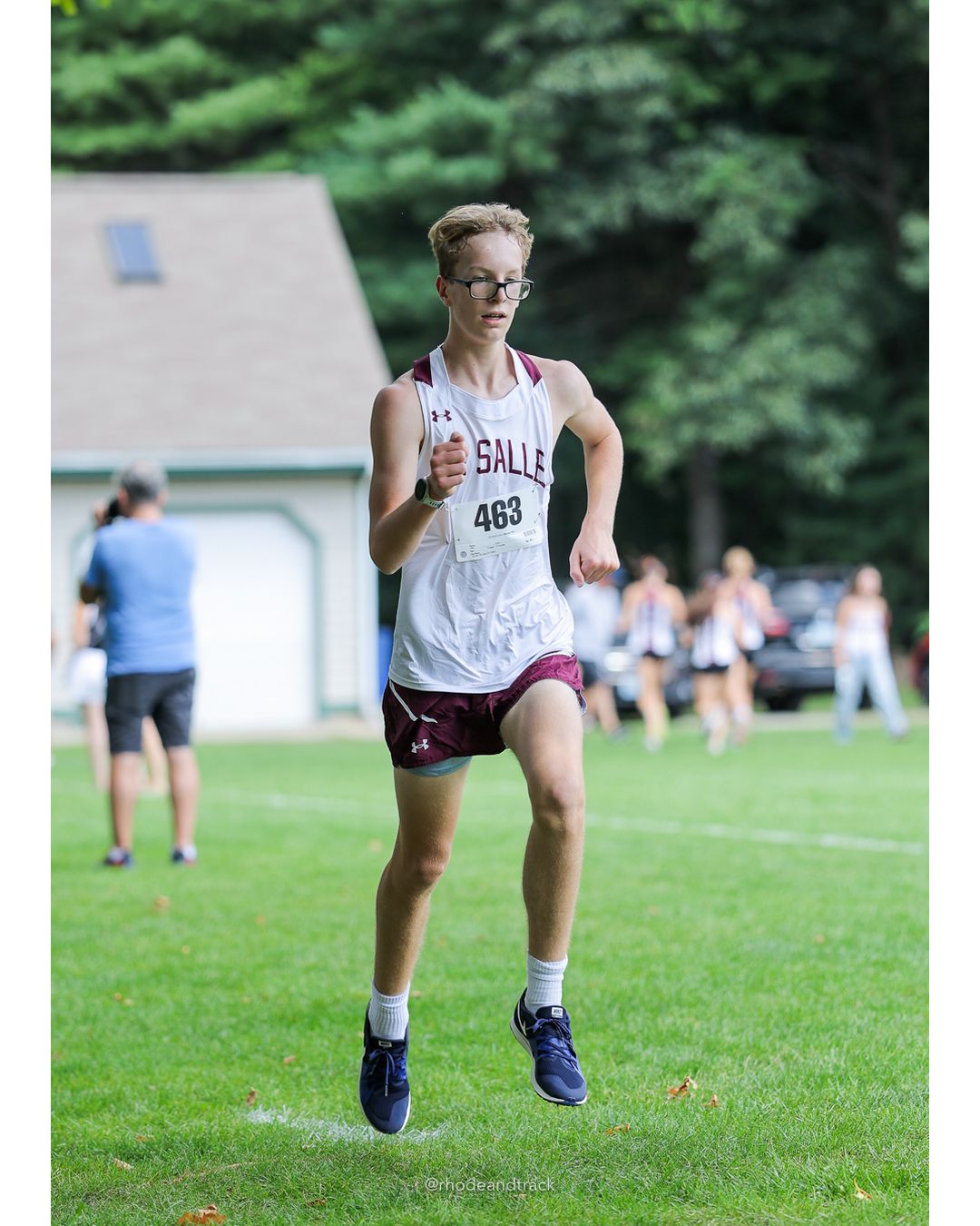 #463 Dylan Leibl-Cote, La Salle Academy, 5k Run - Boys (Myers), P20, 18:43.90 - #463 Dylan Leibl-Cote, La Salle Academy, 5k Run - Boys (Myers), P20, 18:43.90 - 2026 Injury Fund Carnival XC - Deerfield Park - Greenville, Rhode Island - September 05, 2026 File: ./dir-7-5k_Run-Boys-Myers/260905-2026-injury-fund-xc-deerfield-park-1127-398A7999.jpg #463 Dylan Leibl-Cote, La Salle Academy, 5k Run - Boys (Myers), P20, 18:43.90 - #463 Dylan Leibl-Cote, La Salle Academy, 5k Run - Boys (Mye…