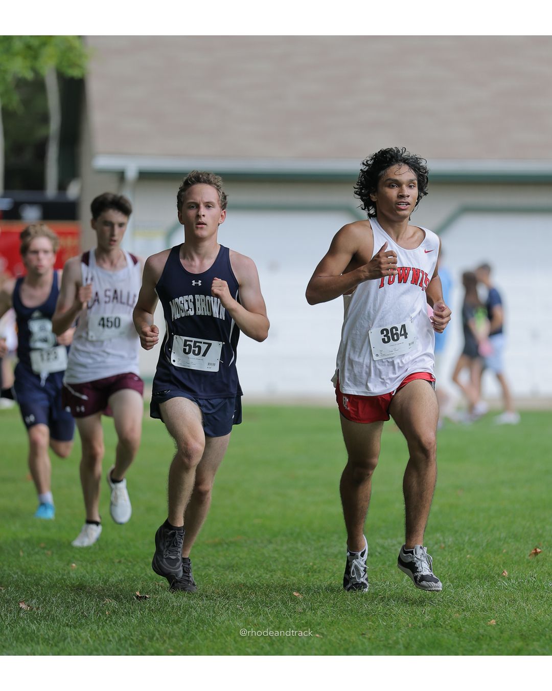 #364 Travis Carlucci, East Providence High School, 5k Run - Boys (Myers), P100, 24:40.85; #557 Bromley Kellner, Moses Brown School, 5k Run - Boys (Myers), P86, 22:54.67 - #364 Travis Carlucci, East Providence High School, 5k Run - Boys (Myers), P100, 24:40.85 - 2026 Injury Fund Carnival XC - Deerfield Park - Greenville, Rhode Island - September 05, 2026 File: ./dir-7-5k_Run-Boys-Myers/260905-2026-injury-fund-xc-deerfield-park-1171-398A8659.jpg #364 Travis Carlucci, East Providence High School, 5k Run - Boys (Myers), P100, 24:40.85; #557 Bromley Kellner, Moses Brown School, 5k Run…