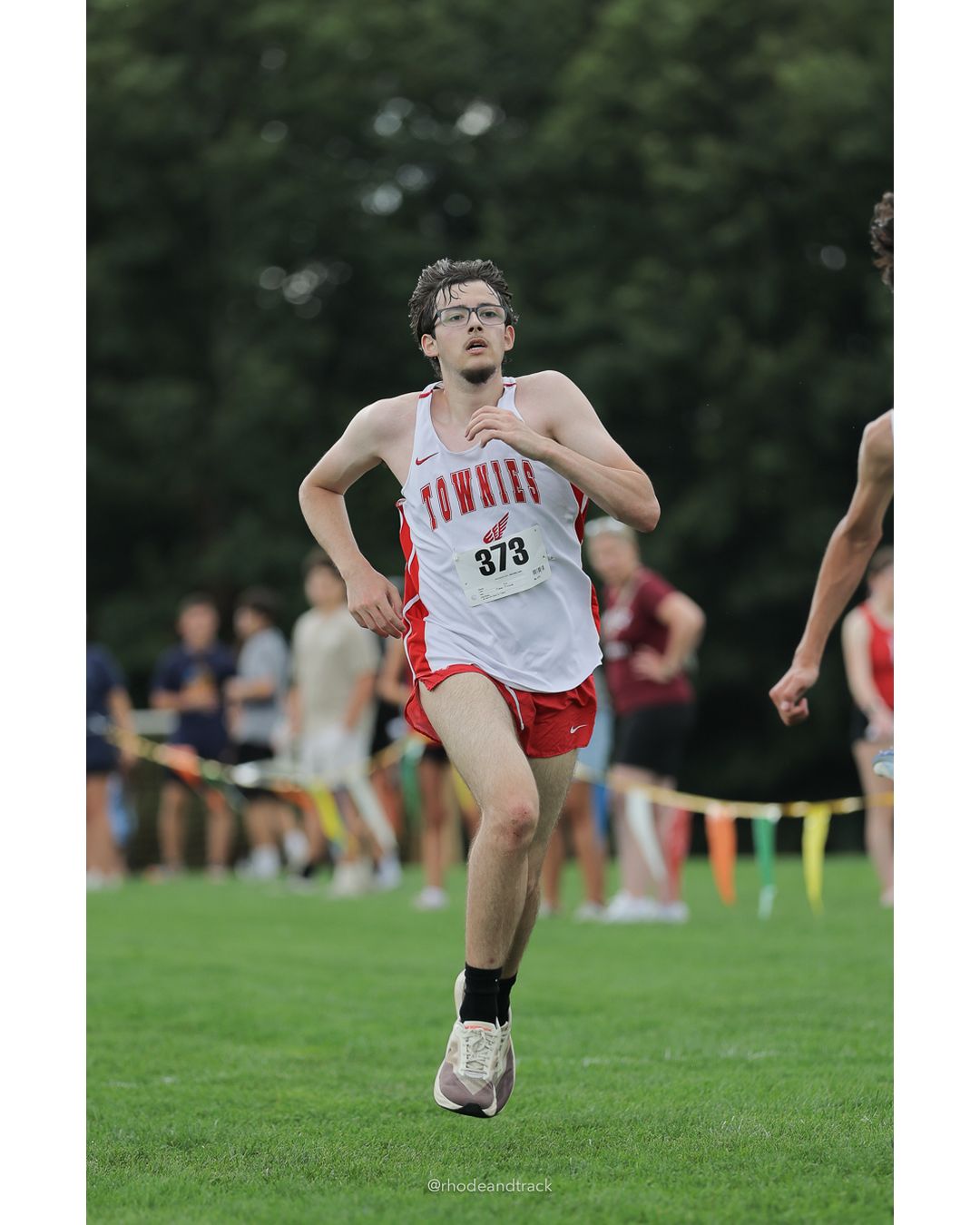#373 Anthony Mendonca, East Providence High School, 5k Run - Boys (Myers), P68, 21:32.10 - #373 Anthony Mendonca, East Providence High School, 5k Run - Boys (Myers), P68, 21:32.10 - 2026 Injury Fund Carnival XC - Deerfield Park - Greenville, Rhode Island - September 05, 2026 File: ./dir-7-5k_Run-Boys-Myers/260905-2026-injury-fund-xc-deerfield-park-1236-398A0192.jpg #373 Anthony Mendonca, East Providence High School, 5k Run - Boys (Myers), P68, 21:32.10 - #373 Anthony Mendonca, East Providence High Scho…
