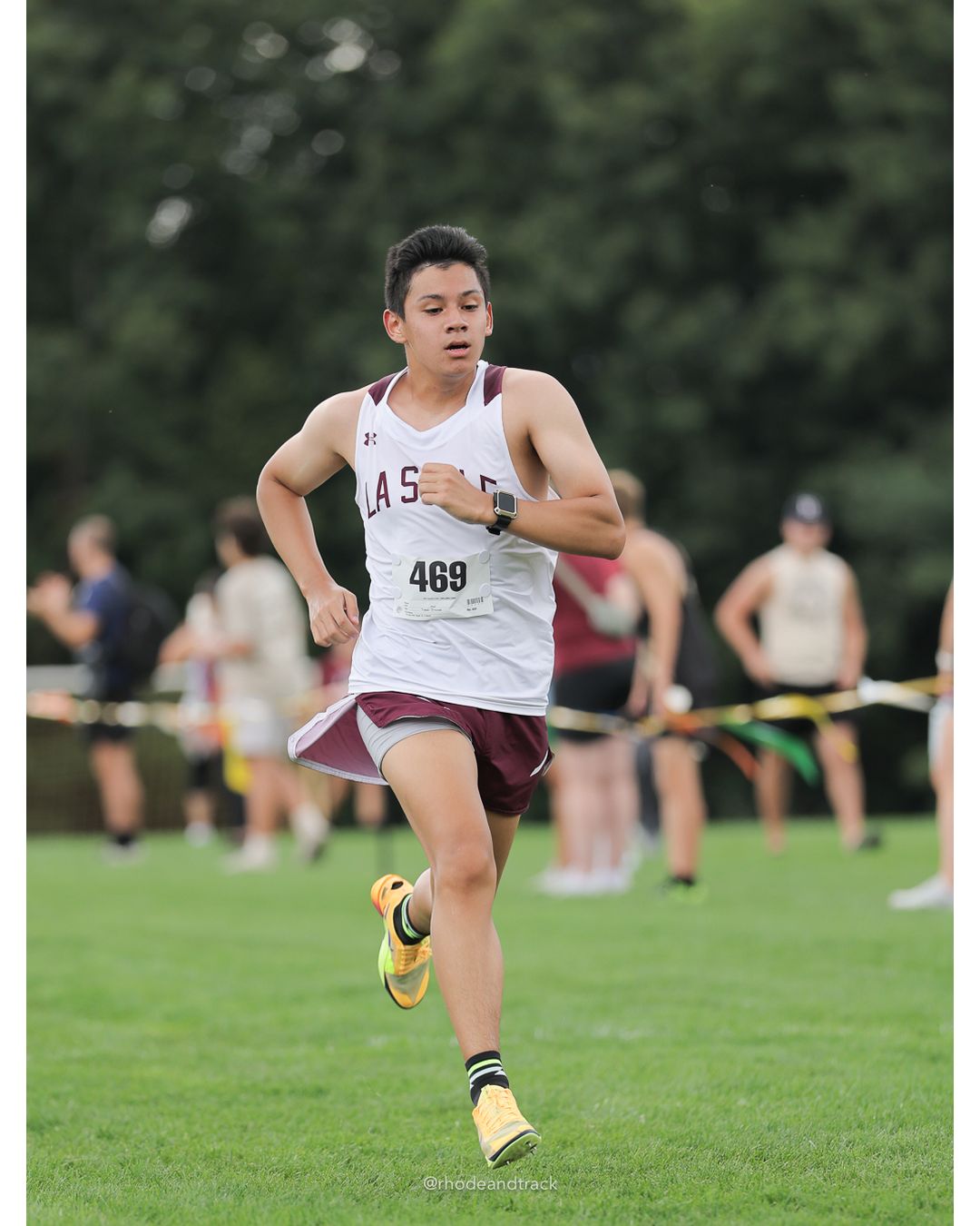#469 Nate Nevola, La Salle Academy, 5k Run - Boys (Myers), P77, 22:09.76 - #469 Nate Nevola, La Salle Academy, 5k Run - Boys (Myers), P77, 22:09.76 - 2026 Injury Fund Carnival XC - Deerfield Park - Greenville, Rhode Island - September 05, 2026 File: ./dir-7-5k_Run-Boys-Myers/260905-2026-injury-fund-xc-deerfield-park-1243-398A0344.jpg #469 Nate Nevola, La Salle Academy, 5k Run - Boys (Myers), P77, 22:09.76 - #469 Nate Nevola, La Salle Academy, 5k Run - Boys (Myers), P77,…