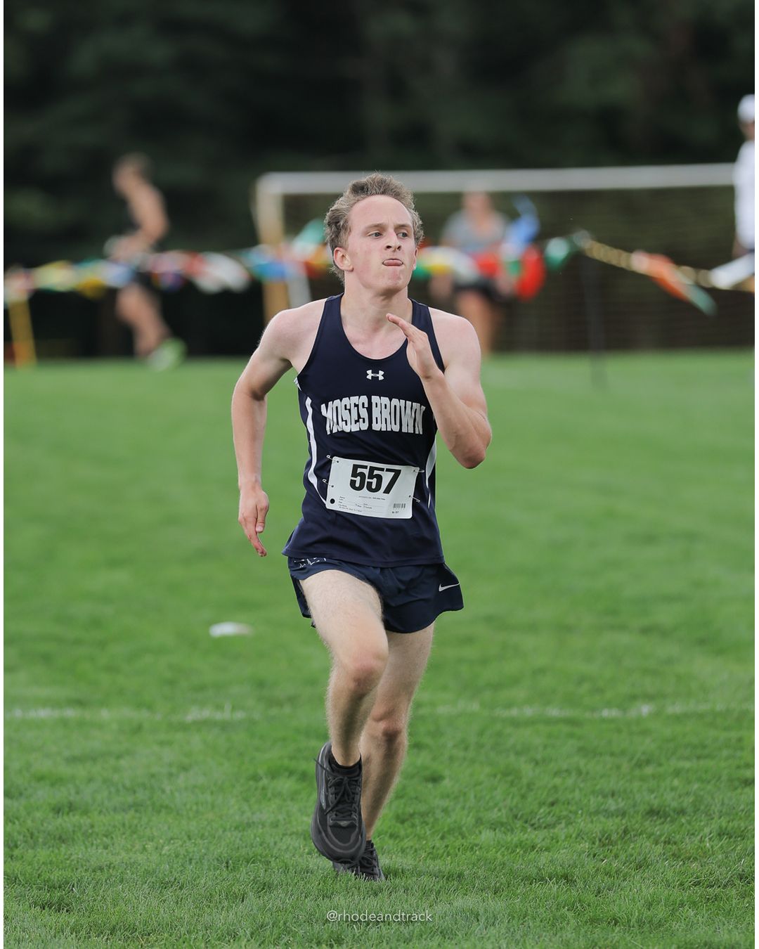 #557 Bromley Kellner, Moses Brown School, 5k Run - Boys (Myers), P86, 22:54.67 - #557 Bromley Kellner, Moses Brown School, 5k Run - Boys (Myers), P86, 22:54.67 - 2026 Injury Fund Carnival XC - Deerfield Park - Greenville, Rhode Island - September 05, 2026 File: ./dir-7-5k_Run-Boys-Myers/260905-2026-injury-fund-xc-deerfield-park-1253-398A0511.jpg #557 Bromley Kellner, Moses Brown School, 5k Run - Boys (Myers), P86, 22:54.67 - #557 Bromley Kellner, Moses Brown School, 5k Run - Boys (M…