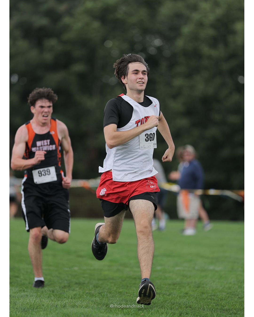 #939 Joseph Terlato, La Salle Academy, 5k Run - Boys (Myers), P90, 23:36.86 - #939 Joseph Terlato, La Salle Academy, 5k Run - Boys (Myers), P90, 23:36.86 - 2026 Injury Fund Carnival XC - Deerfield Park - Greenville, Rhode Island - September 05, 2026 File: ./dir-7-5k_Run-Boys-Myers/260905-2026-injury-fund-xc-deerfield-park-1257-398A0570_1.jpg #939 Joseph Terlato, La Salle Academy, 5k Run - Boys (Myers), P90, 23:36.86 - #939 Joseph Terlato, La Salle Academy, 5k Run - Boys (Myers),…