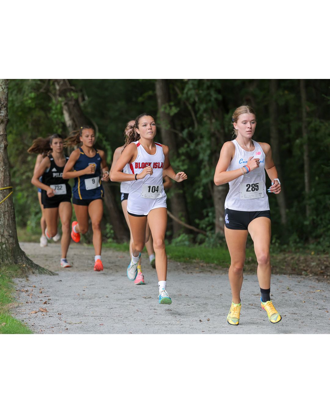 #285 Gabriella Stoothoff, Cumberland, 5k Run - Girls (Caswell), P4, 19:19.08; #104 Keira Closter, Block Island High School, 5k Run - Girls (Caswell), P3, 19:15.65 - #285 Gabriella Stoothoff, Cumberland, 5k Run - Girls (Caswell), P4, 19:19.08 - 2026 Injury Fund Carnival XC - Deerfield Park - Greenville, Rhode Island - September 05, 2026 File: ./dir-8-5k_Run-Girls-Caswell/260905-2026-injury-fund-xc-deerfield-park-1279-398A0883.jpg #285 Gabriella Stoothoff, Cumberland, 5k Run - Girls (Caswell), P4, 19:19.08; #104 Keira Closter, Block Island High School, 5k Run - Girls…
