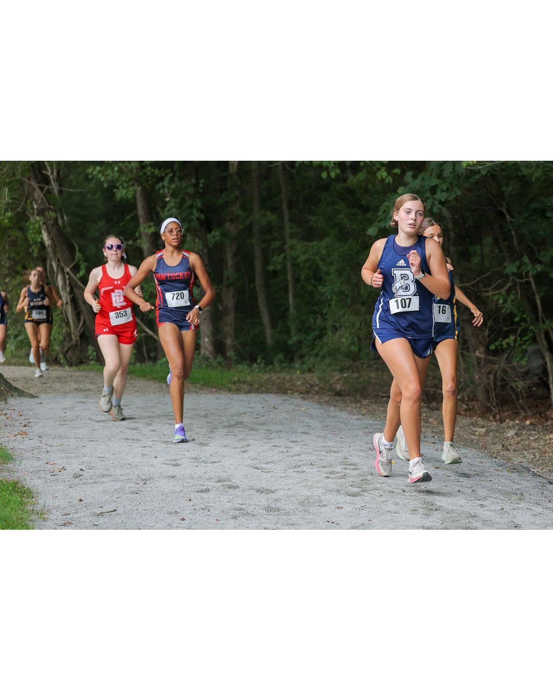 #353 Abigail Beatrice, East Providence High School, 5k Run - Girls (Caswell), P26, 24:24.45; #720 Alina Duarte, Pawtucket Co-op, 5k Run - Girls (Caswell), P34, 25:42.16; #16 Lyla Norman, Barrington High School, 5k Run - Girls (Caswell), P38, 26:17.95 - #107 Lydia Farrar, Burrillville High School, 5k Run - Girls (Caswell), P54, 29:51.03; #353 Abigail Beatrice, East Providence High School, 5k Run - Girls (Caswell), P26, 24:24.45; #720 Alina Duarte, Pawtucket Co-op, 5k Run - Girls (Caswell), P34, 25:42.16 - 2026 Injury Fund Carnival XC - Deerfield Park - Greenville, Rhode Island - September 05, 2026 File: ./dir-8-5k_Run-Girls-Caswell/260905-2026-injury-fund-xc-deerfield-park-1296-398A1105.jpg #353 Abigail Beatrice, East Providence High School, 5k Run - Girls (Caswell), P26, 24:24.45; #720 Alina Duarte, Pawtucket Co-op, 5k Run - G…