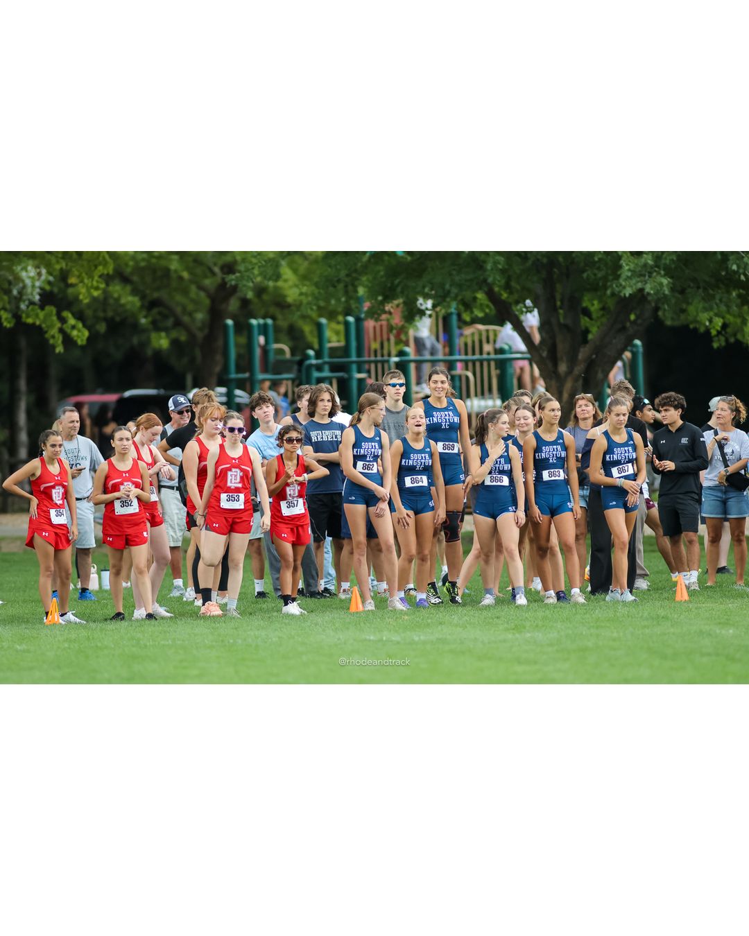 #353 Abigail Beatrice, East Providence High School, 5k Run - Girls (Caswell), P26, 24:24.45; #862 Bria Bender, South Kingstown High School, 5k Run - Girls (Caswell), P7, 20:43.80 - #864 Elena Durant, South Kingstown High School, 5k Run - Girls (Caswell), P33, 25:36.48; #863 Alexis Boisclair, South Kingstown High School, 5k Run - Girls (Caswell), P17, 23:05.15 - 2026 Injury Fund Carnival XC - Deerfield Park - Greenville, Rhode Island - September 05, 2026 File: ./dir-8-5k_Run-Girls-Caswell/260905-2026-injury-fund-xc-deerfield-park-1309-8P0A1027.jpg #353 Abigail Beatrice, East Providence High School, 5k Run - Girls (Caswell), P26, 24:24.45; #862 Bria Bender, South Kingstown High School,…
