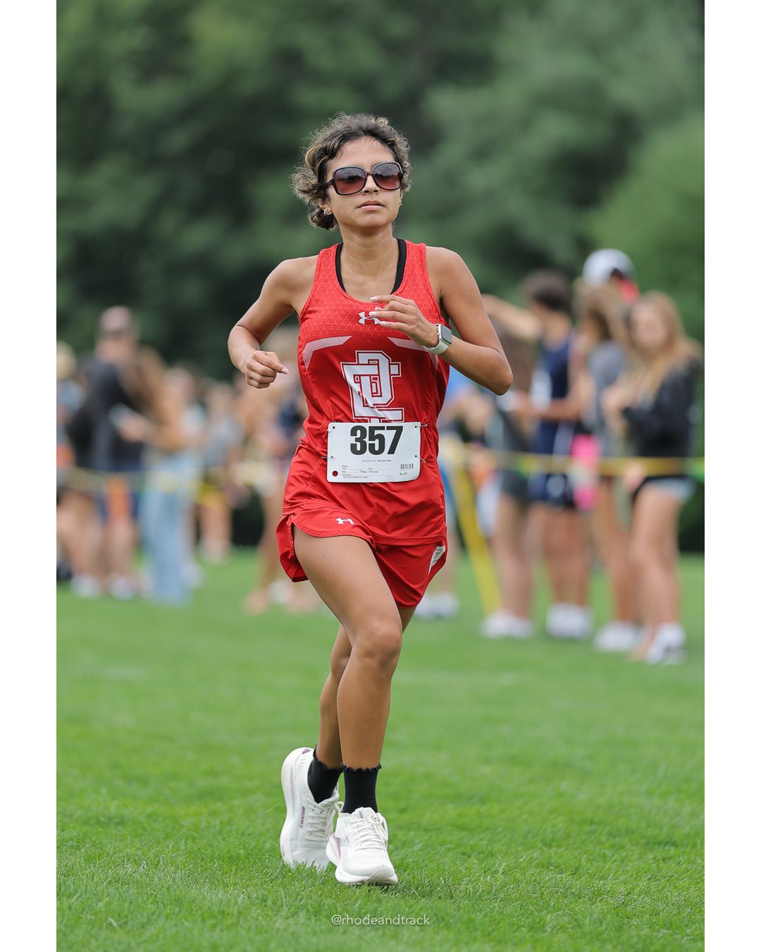 #357 Melany Sotomayor, East Providence High School, 5k Run - Girls (Caswell), P20, 23:12.63 - #357 Melany Sotomayor, East Providence High School, 5k Run - Girls (Caswell), P20, 23:12.63 - 2026 Injury Fund Carnival XC - Deerfield Park - Greenville, Rhode Island - September 05, 2026 File: ./dir-8-5k_Run-Girls-Caswell/260905-2026-injury-fund-xc-deerfield-park-1412-398A2668.jpg #357 Melany Sotomayor, East Providence High School, 5k Run - Girls (Caswell), P20, 23:12.63 - #357 Melany Sotomayor, East Providence High S…