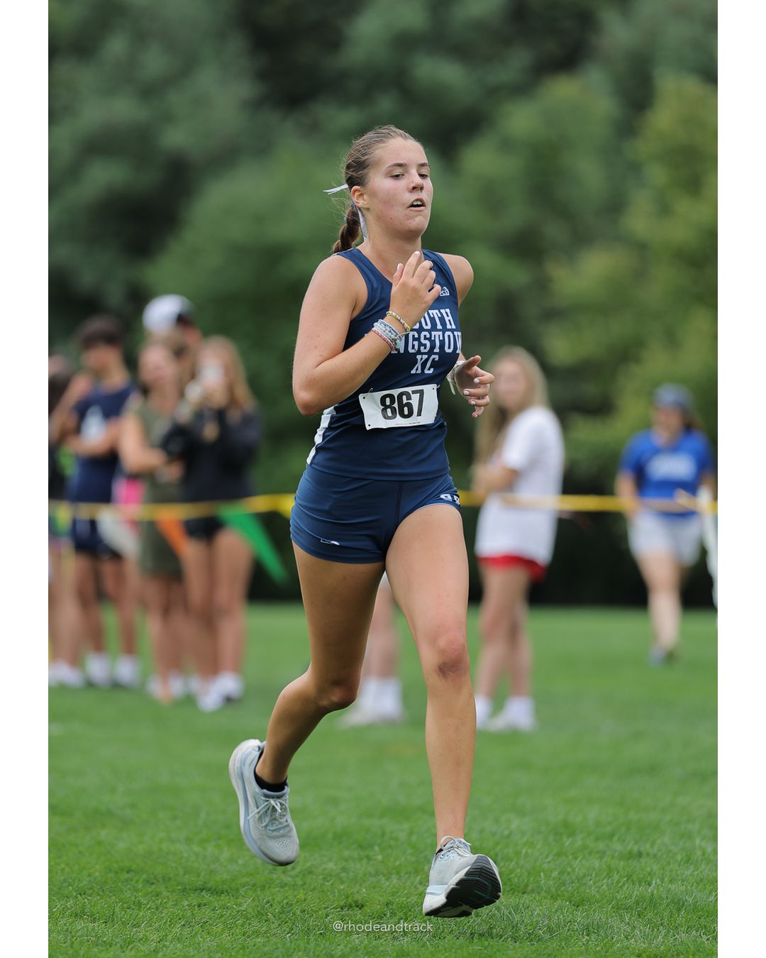 #867 Mary Guidera, South Kingstown High School, 5k Run - Girls (Caswell), P24, 23:42.57 - #867 Mary Guidera, South Kingstown High School, 5k Run - Girls (Caswell), P24, 23:42.57 - 2026 Injury Fund Carnival XC - Deerfield Park - Greenville, Rhode Island - September 05, 2026 File: ./dir-8-5k_Run-Girls-Caswell/260905-2026-injury-fund-xc-deerfield-park-1416-398A2726.jpg #867 Mary Guidera, South Kingstown High School, 5k Run - Girls (Caswell), P24, 23:42.57 - #867 Mary Guidera, South Kingstown High School, 5…