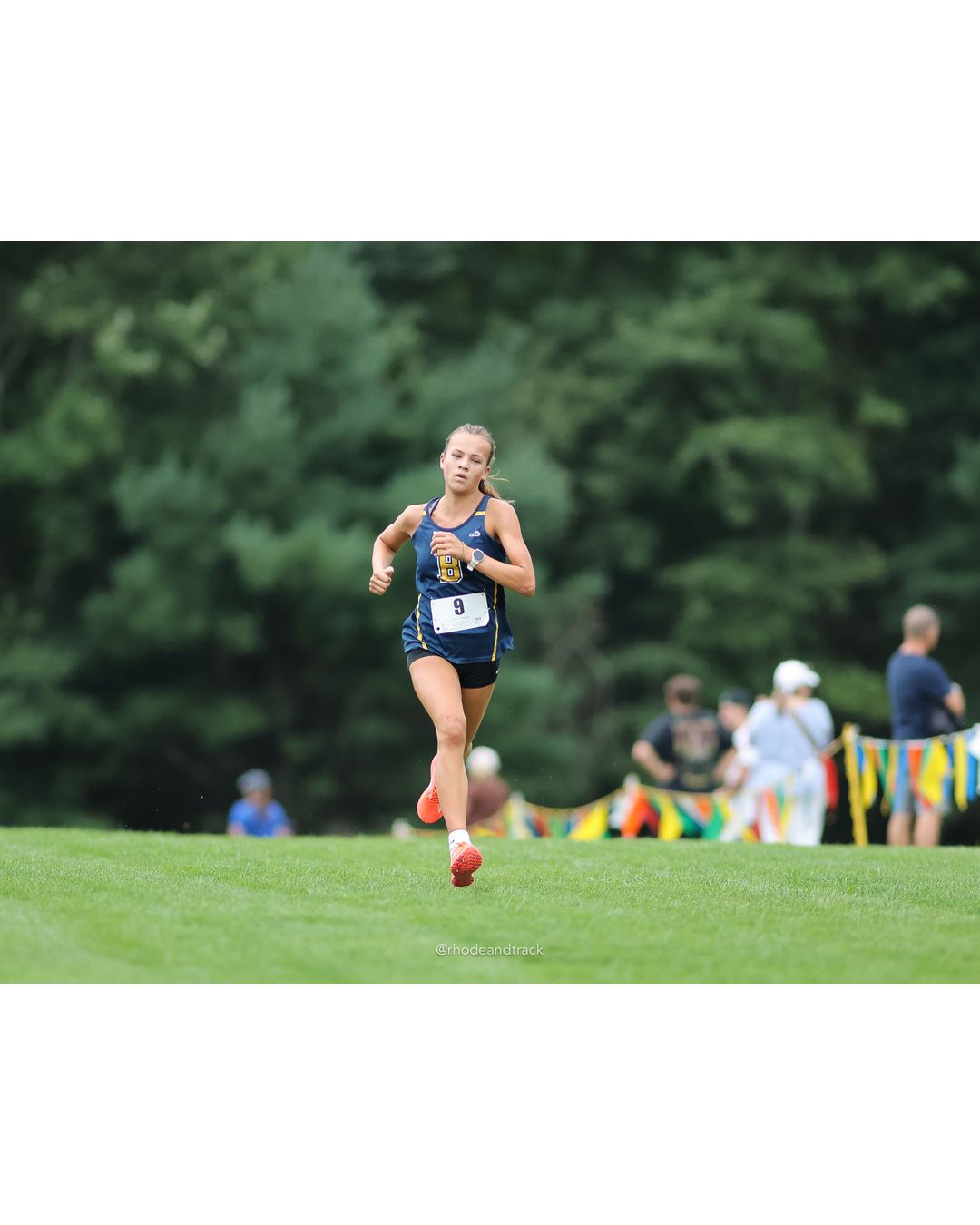 #9 Carly Gill, Barrington High School, 5k Run - Girls (Caswell), P1, 18:46.12 - 2026 Injury Fund Carnival XC - Deerfield Park - Greenville, Rhode Island - September 05, 2026 File: ./dir-8-5k_Run-Girls-Caswell/260905-2026-injury-fund-xc-deerfield-park-1424-8P0A1134.jpg #9 Carly Gill, Barrington High School, 5k Run - Girls (Caswell), P1, 18:46.12 - 2026 Injury Fund Carnival XC - Deerfield Park - Greenville,…