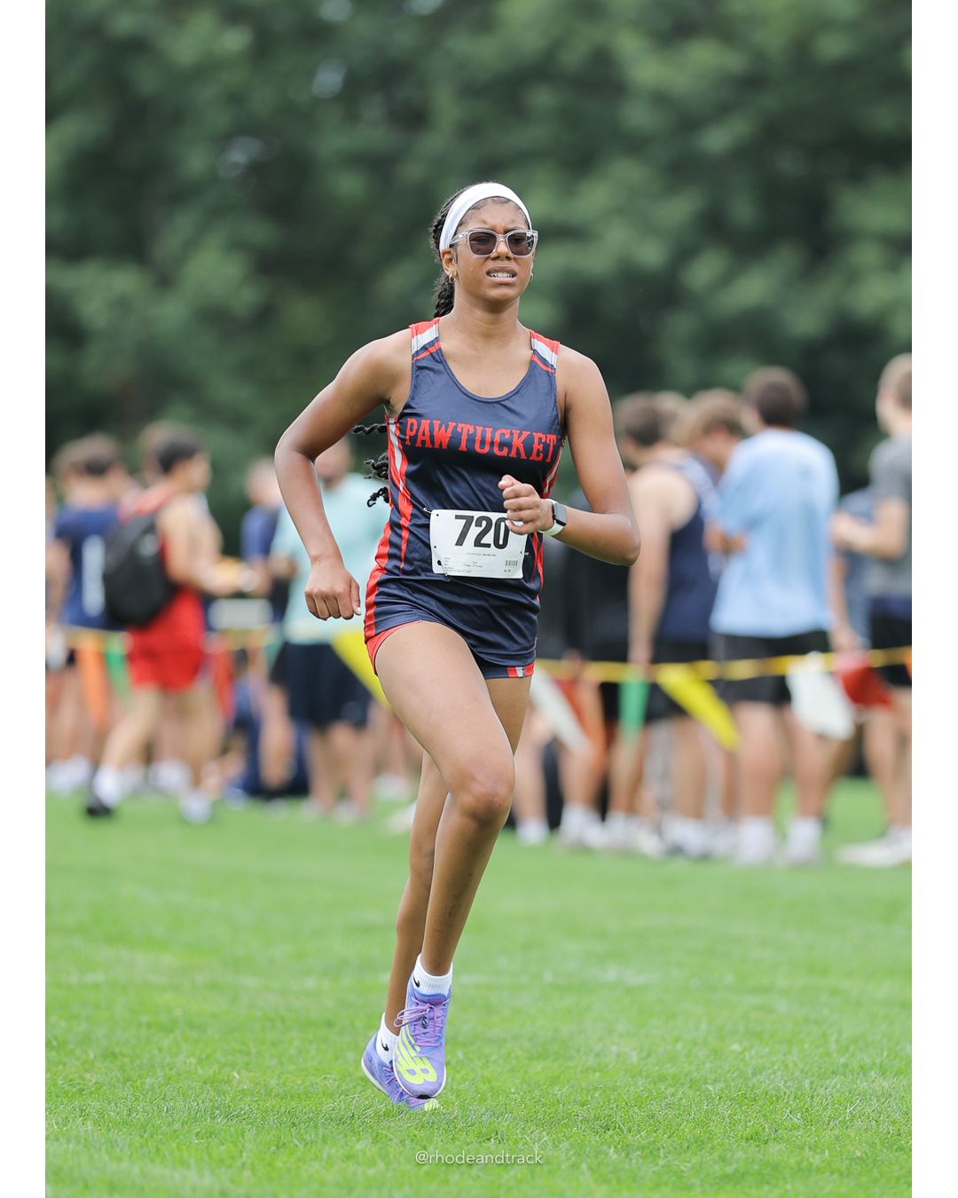 #720 Alina Duarte, Pawtucket Co-op, 5k Run - Girls (Caswell), P34, 25:42.16 - #720 Alina Duarte, Pawtucket Co-op, 5k Run - Girls (Caswell), P34, 25:42.16 - 2026 Injury Fund Carnival XC - Deerfield Park - Greenville, Rhode Island - September 05, 2026 File: ./dir-8-5k_Run-Girls-Caswell/260905-2026-injury-fund-xc-deerfield-park-1431-398A2886.jpg #720 Alina Duarte, Pawtucket Co-op, 5k Run - Girls (Caswell), P34, 25:42.16 - #720 Alina Duarte, Pawtucket Co-op, 5k Run - Girls (Caswell),…