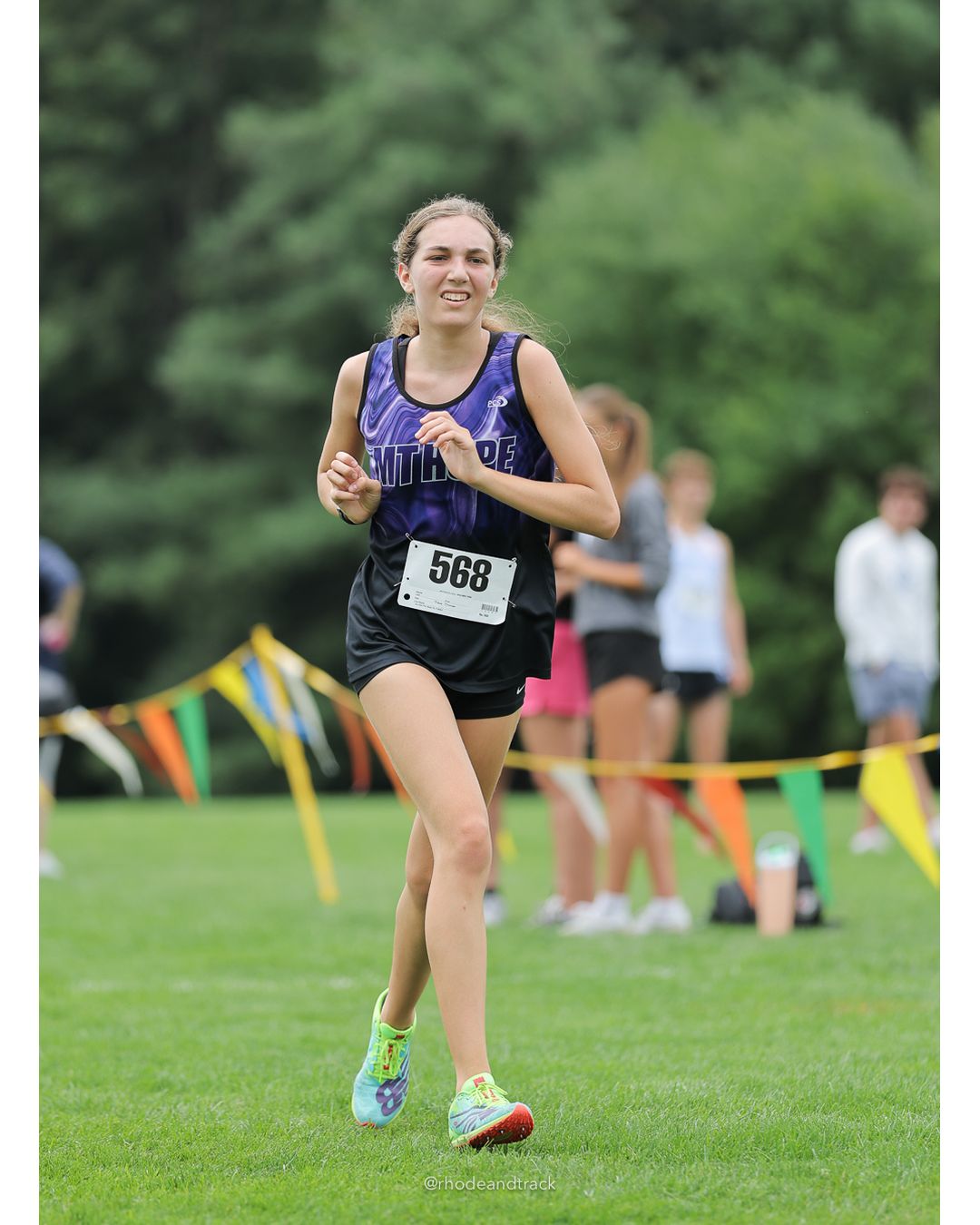 #568 Ellie Donovan, Mount Hope High School, 5k Run - Girls (Caswell), P55, 30:09.11 - #568 Ellie Donovan, Mount Hope High School, 5k Run - Girls (Caswell), P55, 30:09.11 - 2026 Injury Fund Carnival XC - Deerfield Park - Greenville, Rhode Island - September 05, 2026 File: ./dir-8-5k_Run-Girls-Caswell/260905-2026-injury-fund-xc-deerfield-park-1452-398A3282.jpg #568 Ellie Donovan, Mount Hope High School, 5k Run - Girls (Caswell), P55, 30:09.11 - #568 Ellie Donovan, Mount Hope High School, 5k Run -…