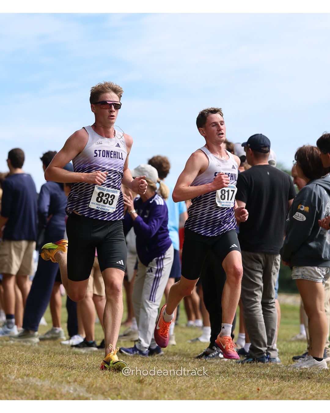 #883 Jimmy Kelly, UMass Lowell, 8k Run - Men (Gold-35:cap), P76, 26:22.19; #817 Dylan Brilliant, Stonehill, 8k Run - Men (Gold-35:cap), P3, 24:34.76 - 2026 UMass Dartmouth XC Invitational - UMass Dartmouth - Dartmouth, Massachusetts - September 19, 2026 File: ./260919-2026-UMass-Dartmouth-XC-Invitational-237-398A7852.jpg #883 Jimmy Kelly, UMass Lowell, 8k Run - Men (Gold-35:cap), P76, 26:22.19; #817 Dylan Brilliant, Stonehill, 8k Run - Men (Gold-35:cap), P3,…