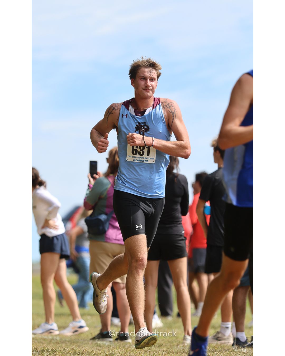 #631 Noah Roberts, Franklin Pierce, 8k Run - Men (Gold-35:cap), P138, 27:38.92 - 2026 UMass Dartmouth XC Invitational - UMass Dartmouth - Dartmouth, Massachusetts - September 19, 2026 File: ./260919-2026-UMass-Dartmouth-XC-Invitational-316-398A9372.jpg #631 Noah Roberts, Franklin Pierce, 8k Run - Men (Gold-35:cap), P138, 27:38.92 - 2026 UMass Dartmouth XC Invitational - UMass Dartmouth - D…