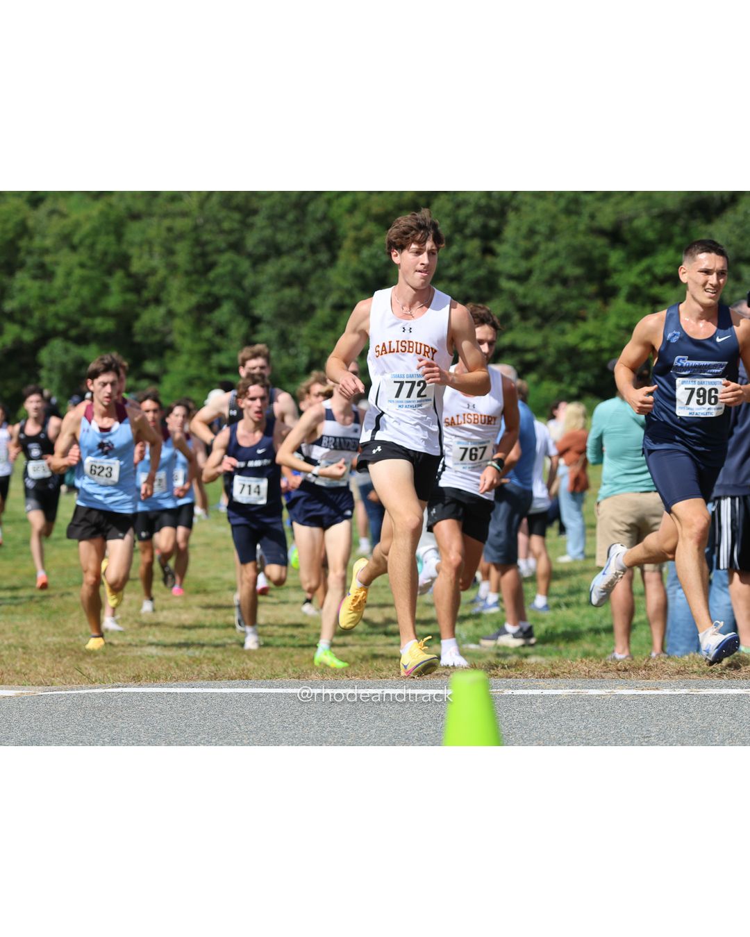 #772 Bradley Helman, Salisbury, 8k Run - Men (Gold-35:cap), P74, 26:21.57; #796 Ryan Gagne, So. Conn. St., 8k Run - Men (Gold-35:cap), P71, 26:19.60; #767 Peyton Dill, Salisbury, 8k Run - Men (Gold-35:cap), P70, 26:18.93 - 2026 UMass Dartmouth XC Invitational - UMass Dartmouth - Dartmouth, Massachusetts - September 19, 2026 File: ./260919-2026-UMass-Dartmouth-XC-Invitational-76-398A4955.jpg #772 Bradley Helman, Salisbury, 8k Run - Men (Gold-35:cap), P74, 26:21.57; #796 Ryan Gagne, So. Conn. St., 8k Run - Men (Gold-35:cap), P71,…